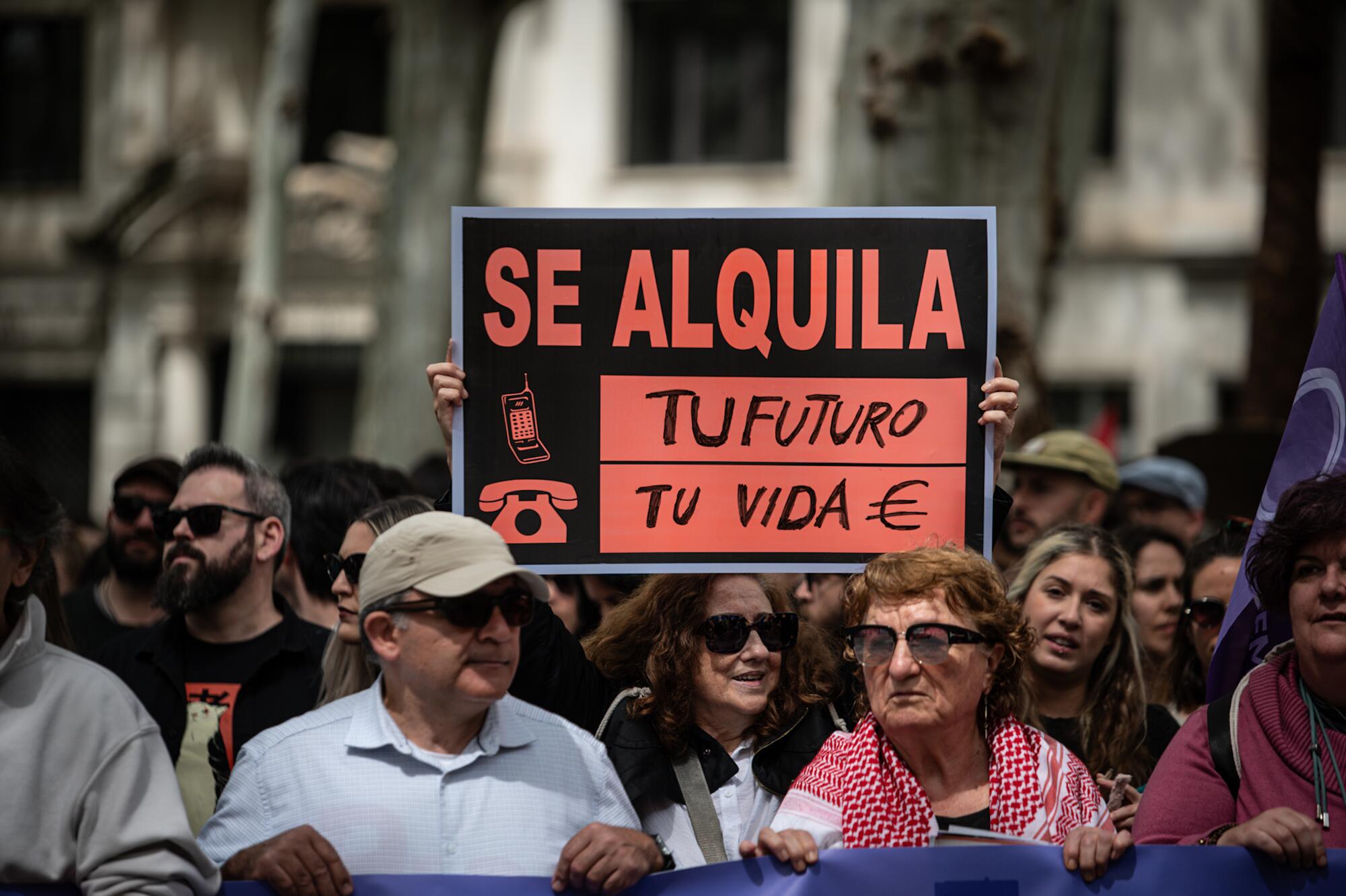 Manifestación por la vivienda en Sevilla el 5 de abril